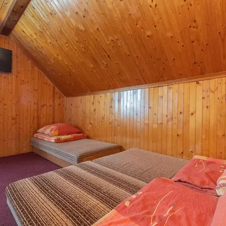 ロッジ Przestronne