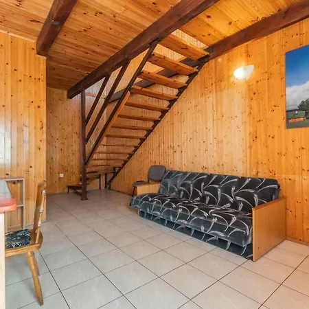 ロッジ Przestronne